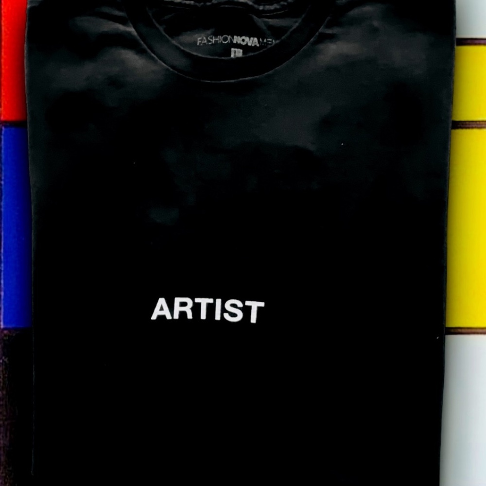 BLACK ARTIST TEE